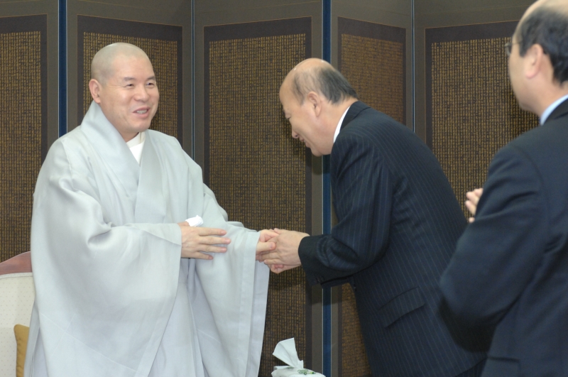 2010.01.19_환경부 장관 예방 (2)